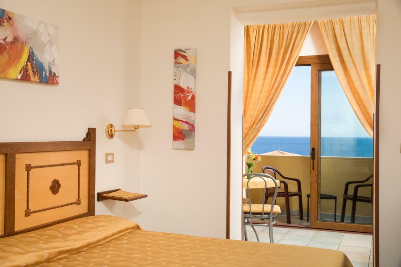 Hotel La Playa Cala Gonone Zewnętrze zdjęcie